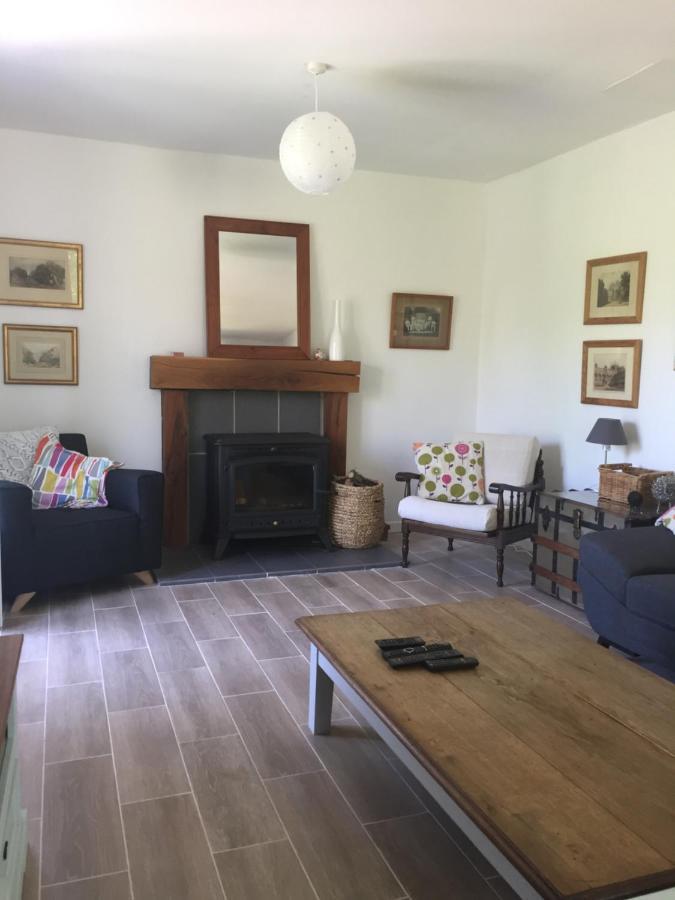 Le Gite Du Petit Renard: A Tranquil Gite With Pool Oradour-Saint-Genest 外观 照片